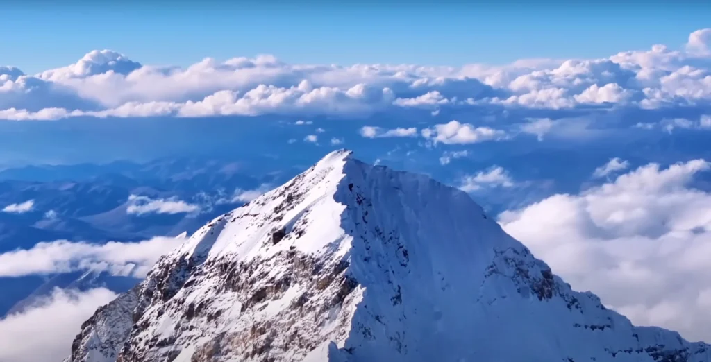 How Drones Are Set to Clean Up Mount Everest in 2025: A Milestone for Sustainable Technology